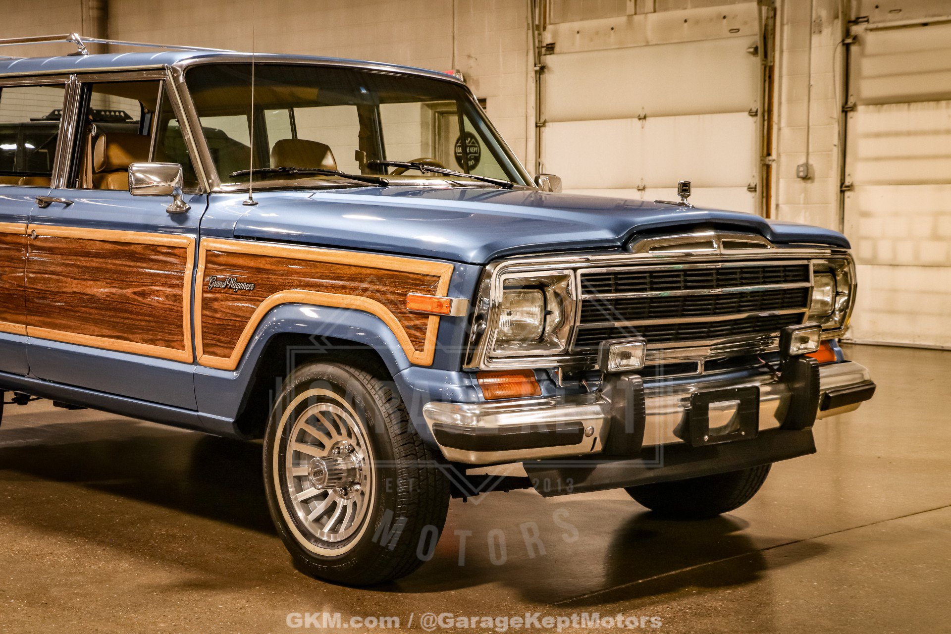 Used 1987 Jeep Grand Wagoneer AWD/4WD image 13