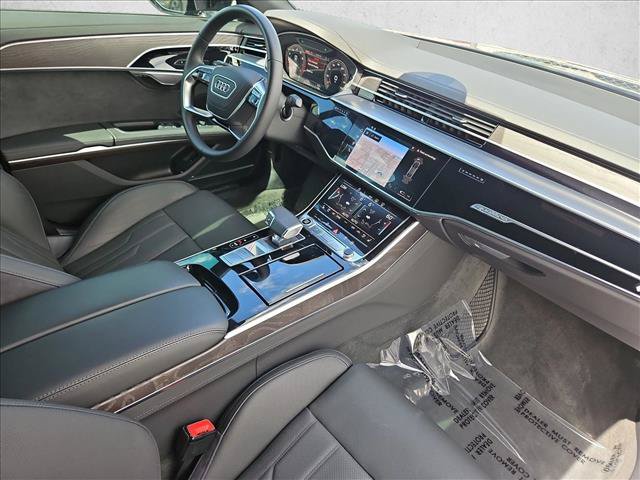 Used 2025 Audi A8 L 3.0T AWD/4WD image 26