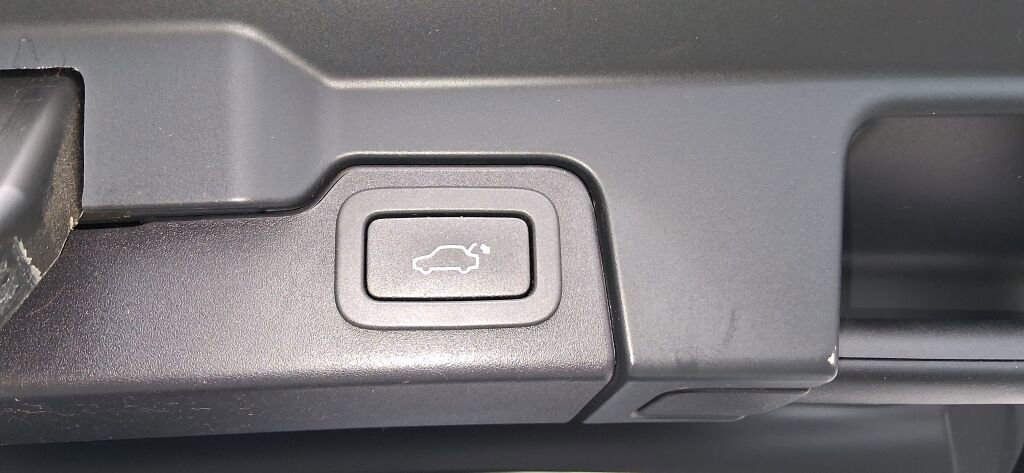 Used 2018 Land Rover Range Rover Evoque Autobiography AWD/4WD image 23