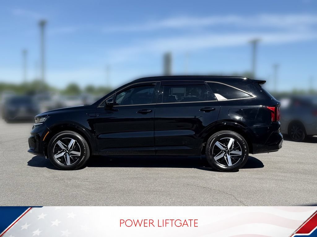 Used 2023 Kia Sorento EX w/ Panoramic Sunroof Package FWD image 7