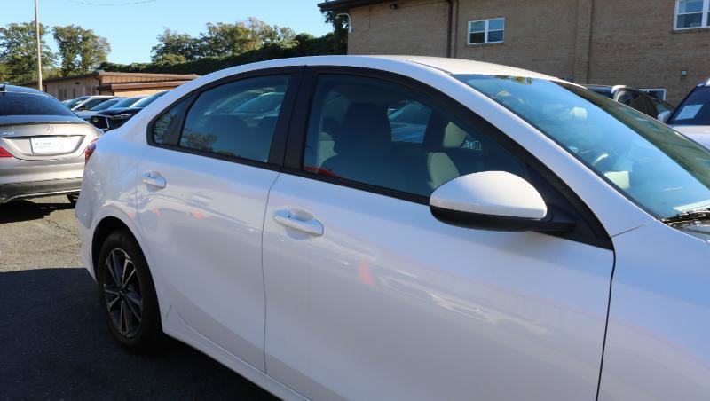 Used 2024 Kia Forte LXS FWD image 10