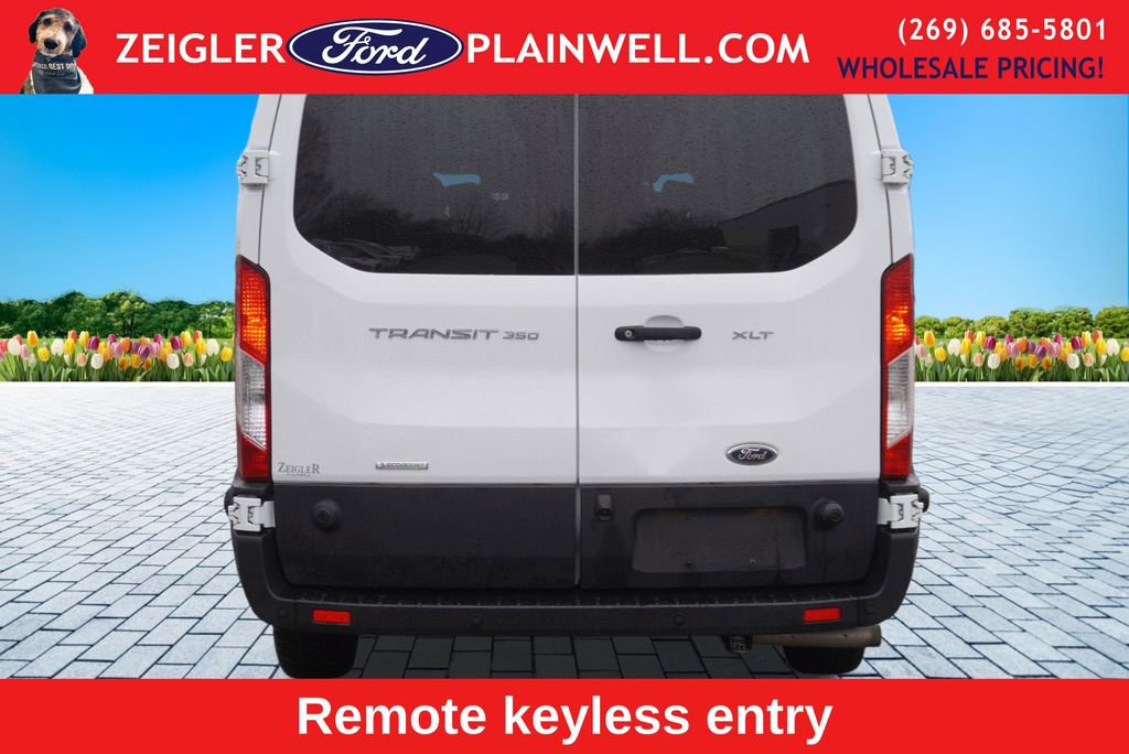 Used 2024 Ford Transit 350 XLT image 4