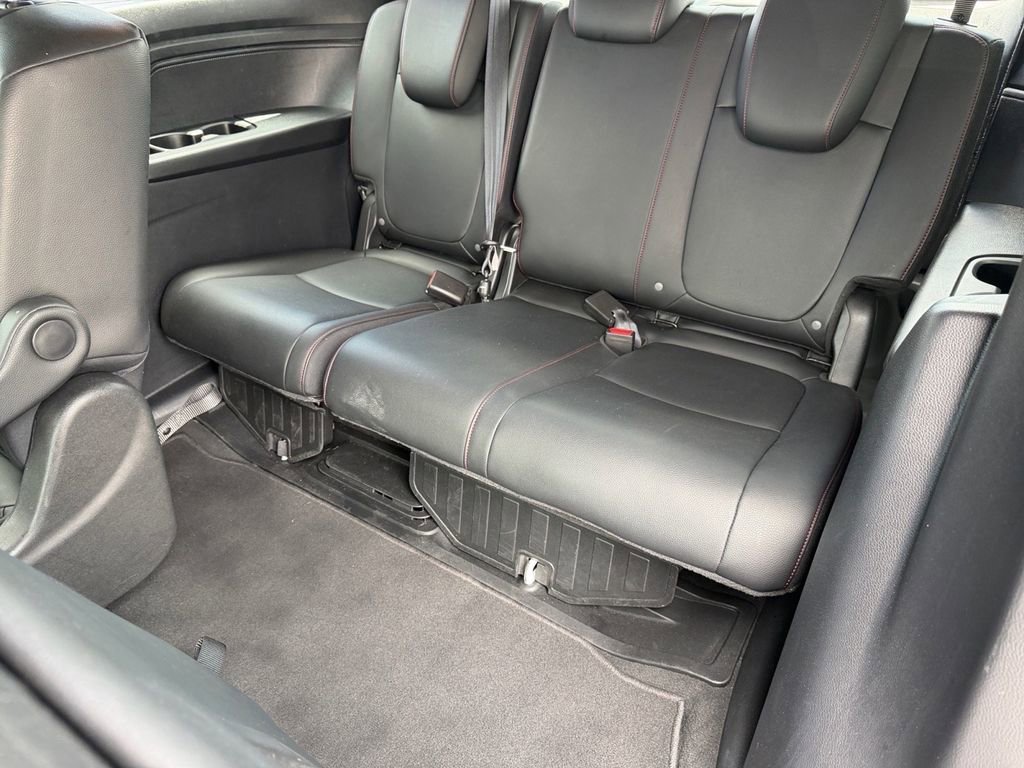 Used 2025 Honda Odyssey Sport-L image 13