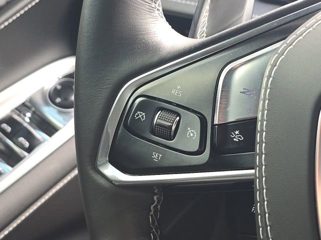 Used 2026 Chevrolet Corvette Stingray Convertible w/ 1LT image 19