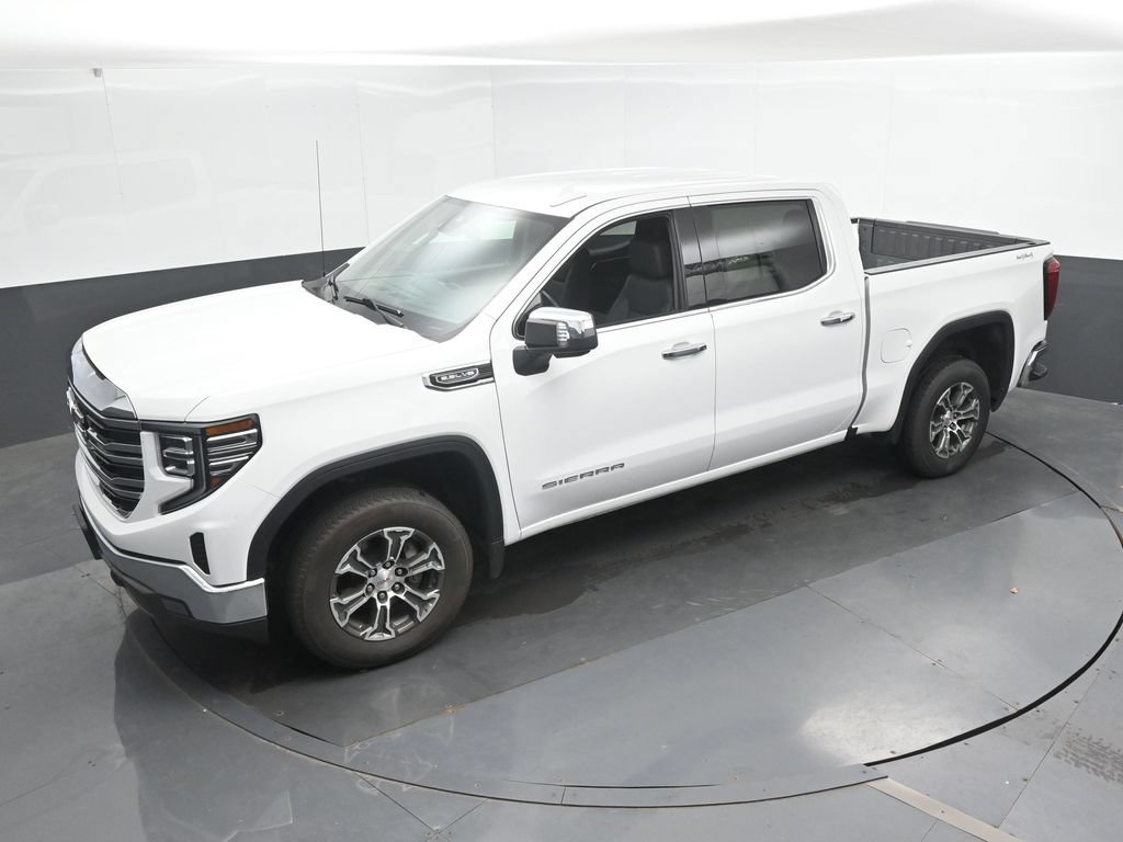 Used 2025 GMC Sierra 1500 SLT AWD/4WD image 35