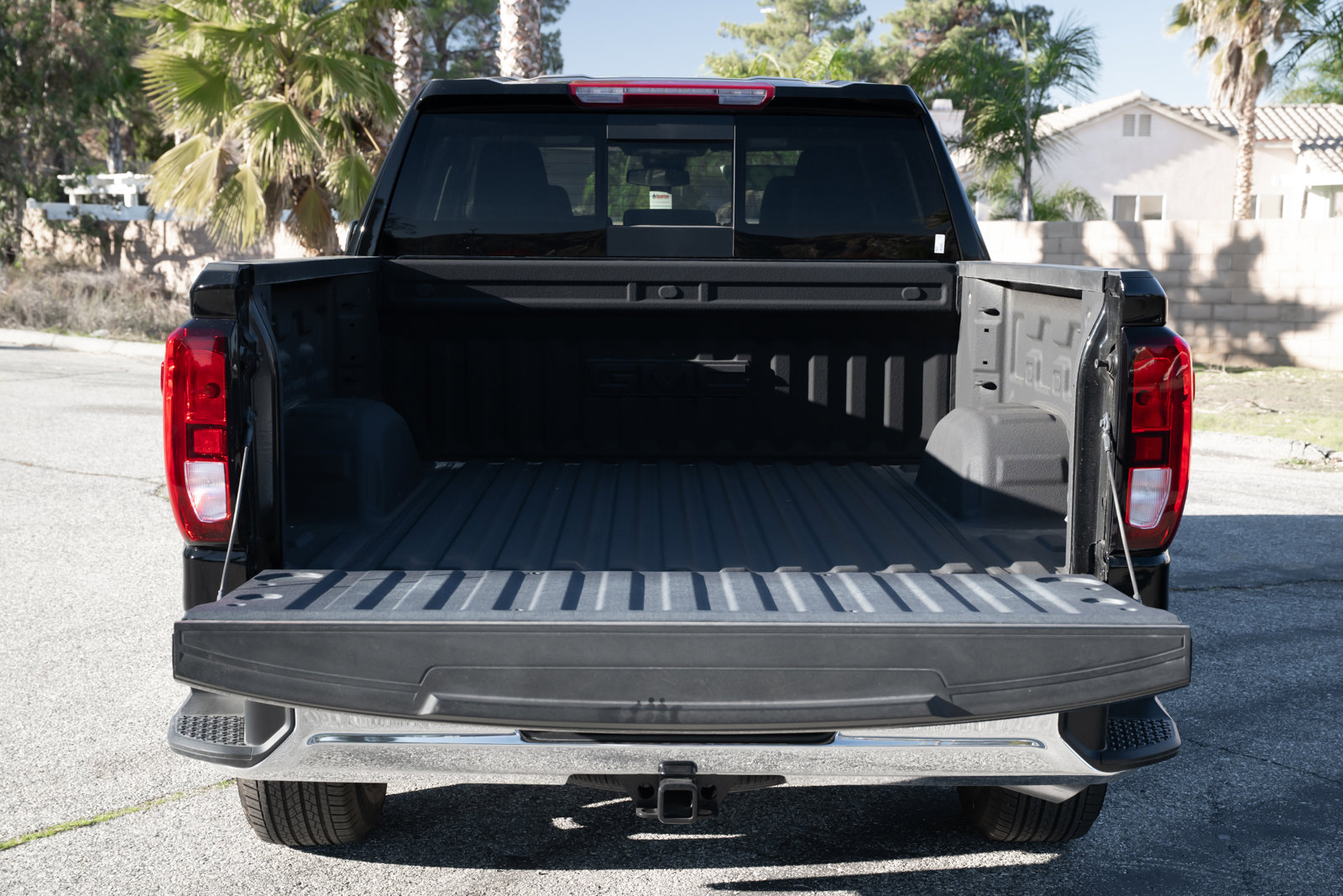 New 2024 GMC Sierra 1500 SLE w/ Preferred Package image 28