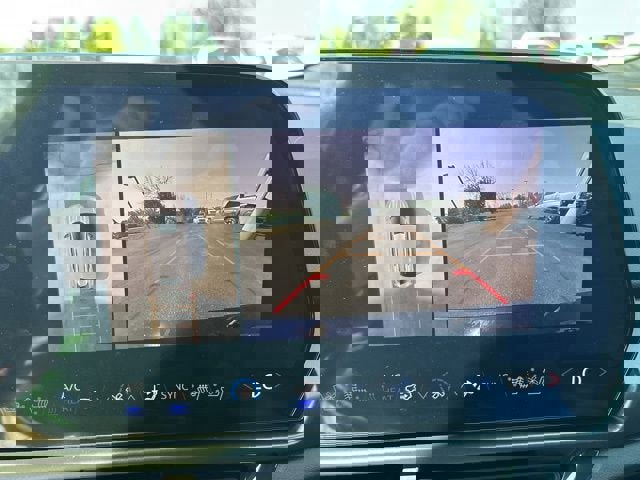 New 2025 Chevrolet Equinox EV RS w/ Convenience Package II image 14