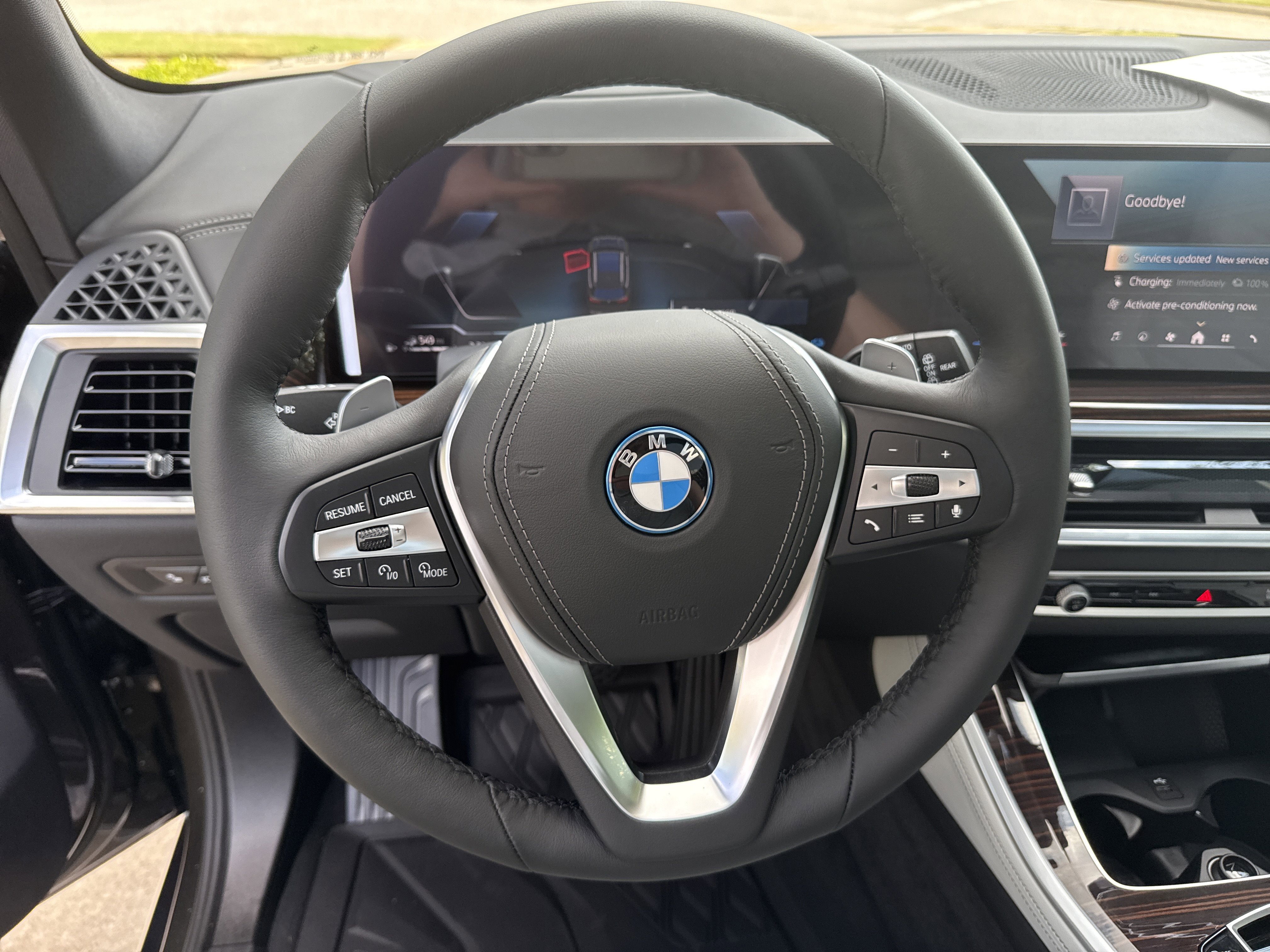 New 2026 BMW X5 xDrive50e w/ Climate Comfort Package image 18