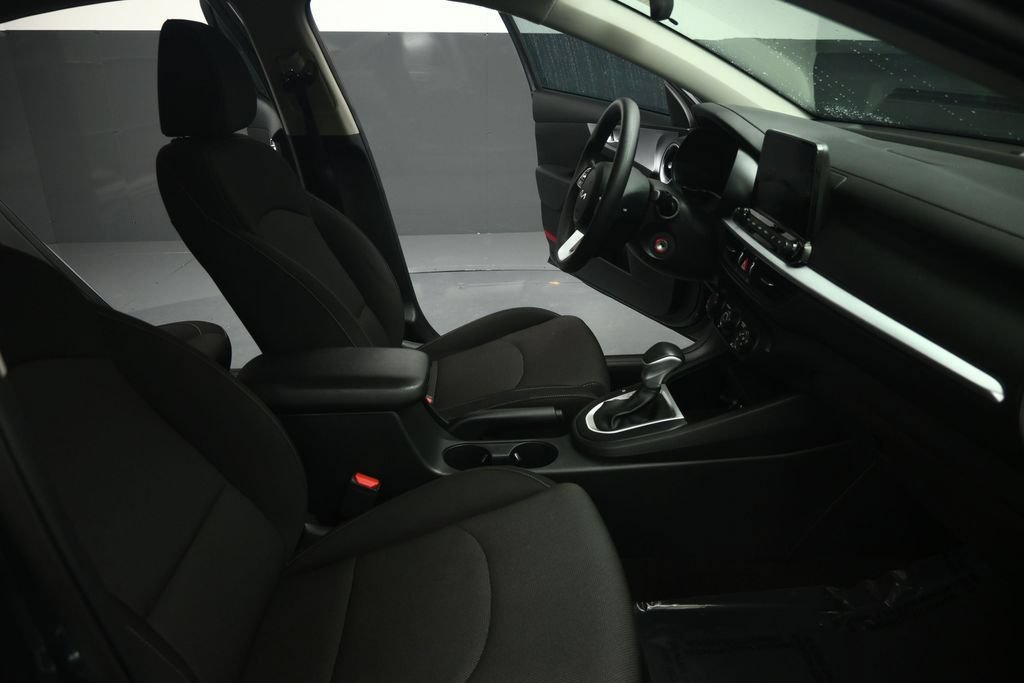 Used 2023 Kia Forte LXS w/ LXS Technology Package FWD image 55