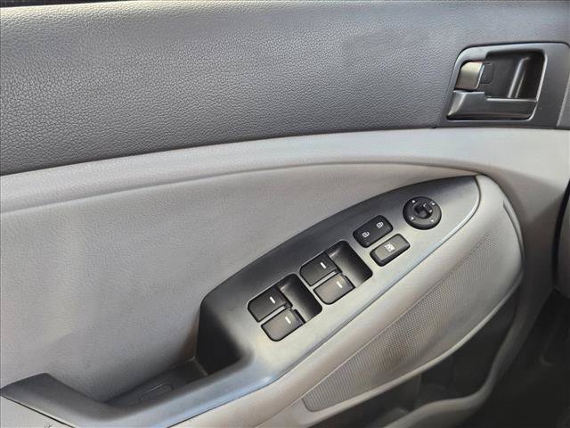 Used 2013 Kia Optima LX w/ Convenience Plus Pkg FWD image 12