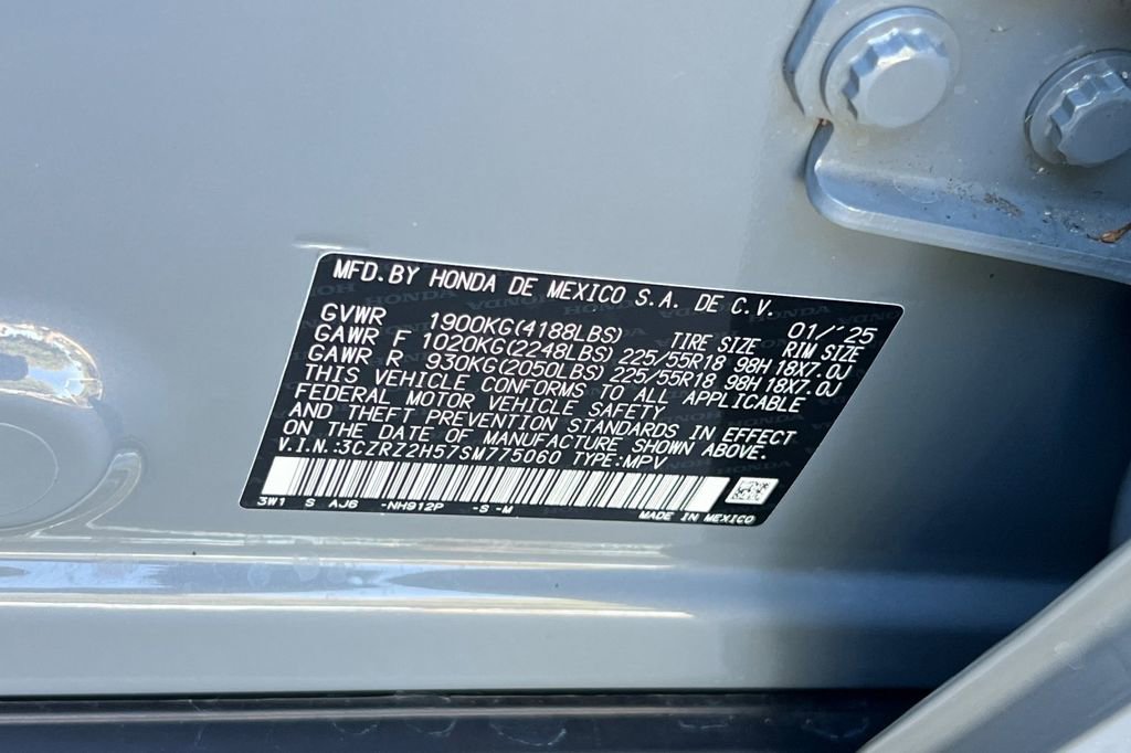 Certified 2025 Honda HR-V Sport image 28