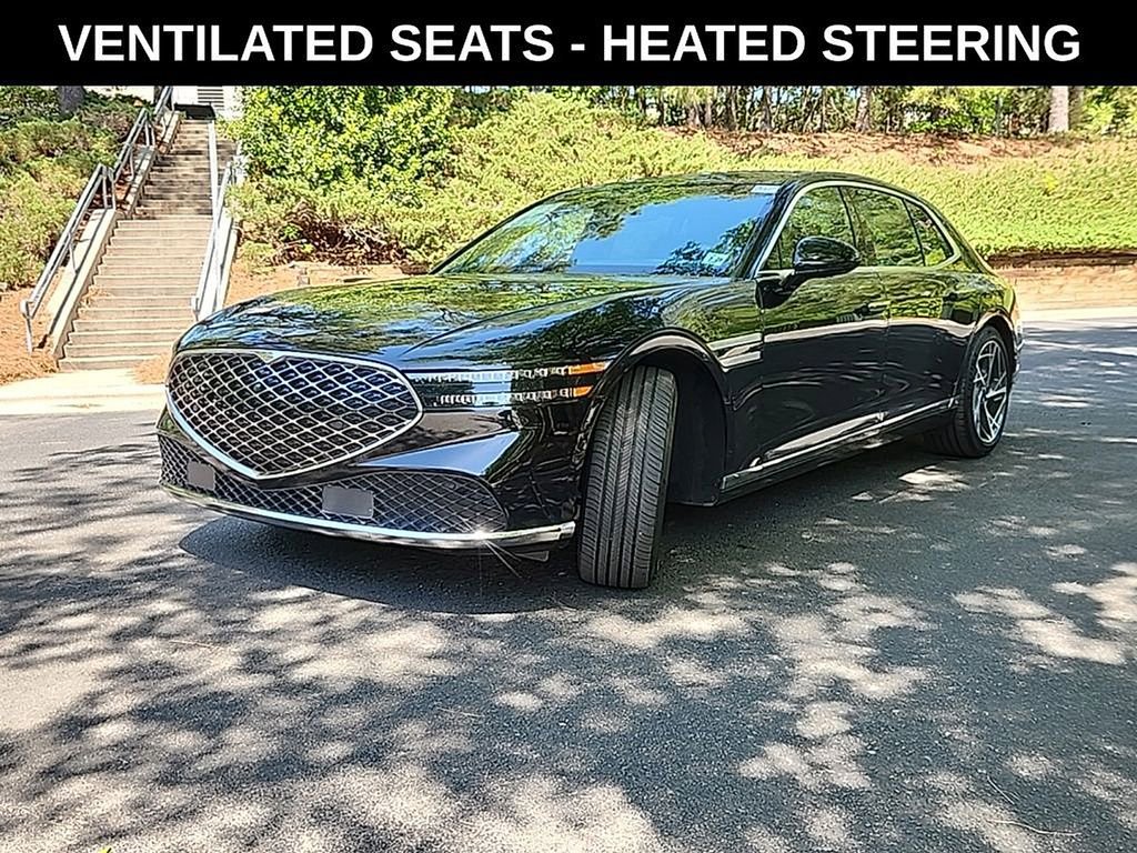 Used 2023 Genesis G90 3.5T image 4