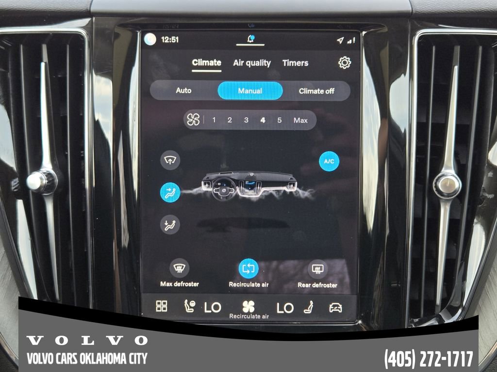 Certified 2025 Volvo XC60 B5 Plus AWD/4WD image 18