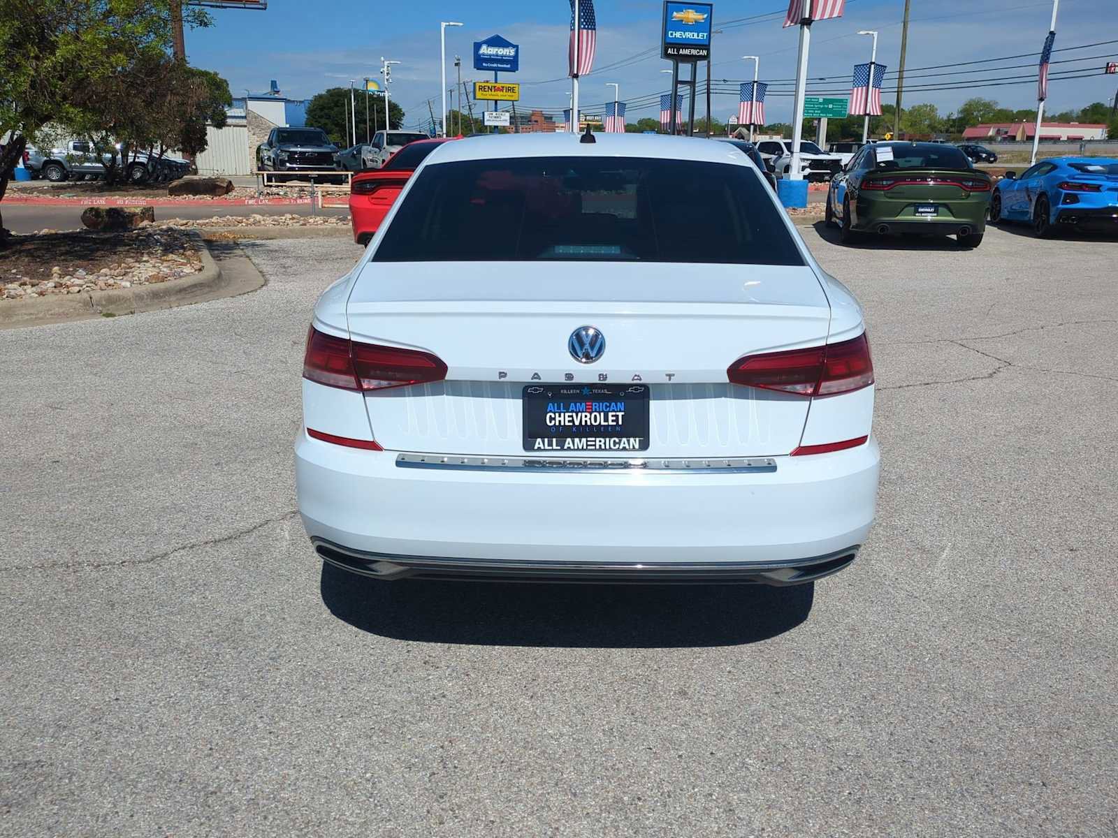 Used 2022 Volkswagen Passat 2.0T SE image 7