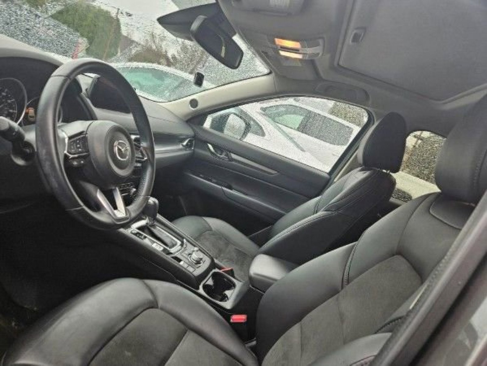 Used 2020 MAZDA CX-5 Touring image 3