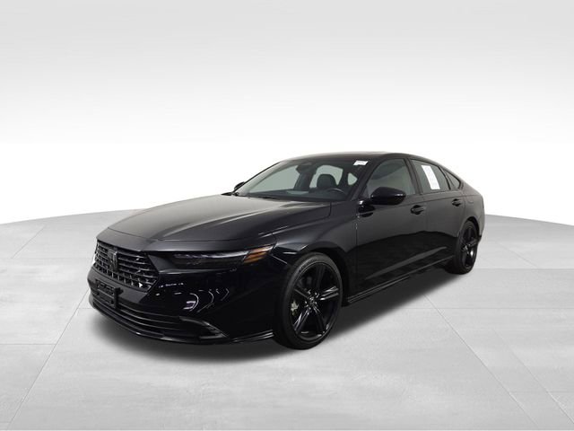 Used 2024 Honda Accord Sport image 2