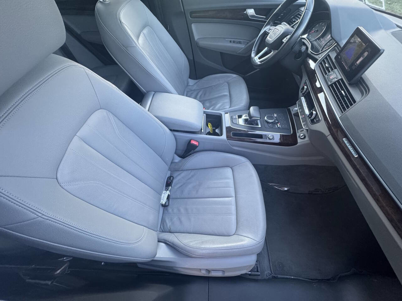 Used 2020 Audi Q5 2.0T Premium image 25