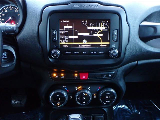 Used 2017 Jeep Renegade Limited image 17