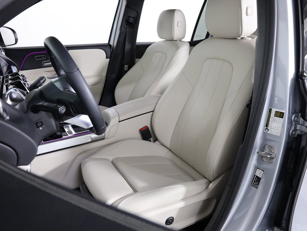 Certified 2026 Mercedes-Benz GLB 250 4MATIC image 39
