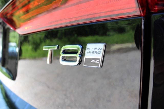 New 2026 Volvo XC60 T8 Ultra w/ Protection Package Premier AWD/4WD image 12