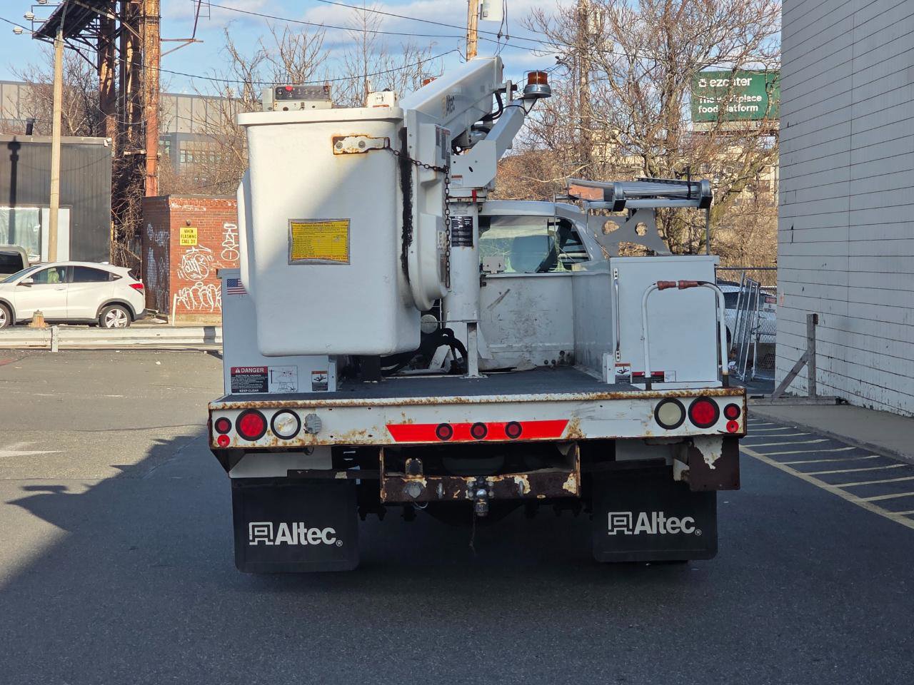 Used 2013 Ford F450 XL w/ Snow Plow Prep Pkg image 6