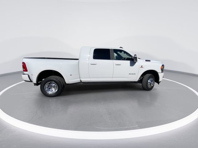 Used 2024 RAM 3500 Limited image 9