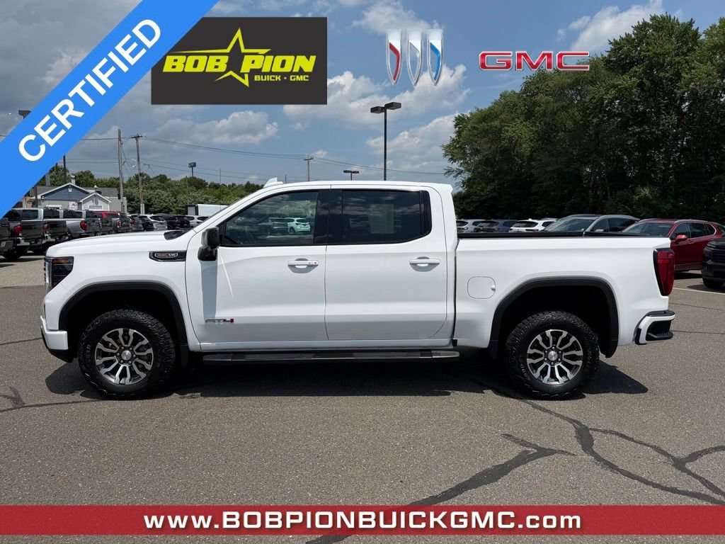 Used 2023 GMC Sierra 1500 AT4 w/ AT4 Preferred Package AWD/4WD image 3