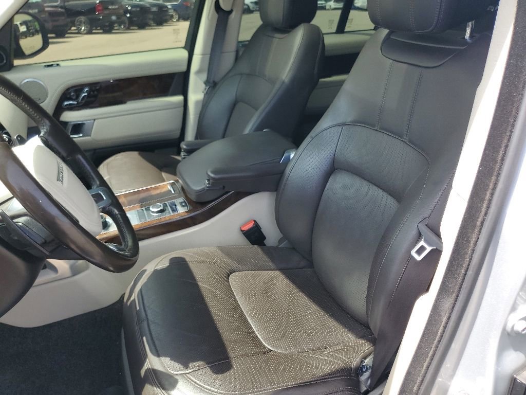 Used 2018 Land Rover Range Rover Supercharged AWD/4WD image 27