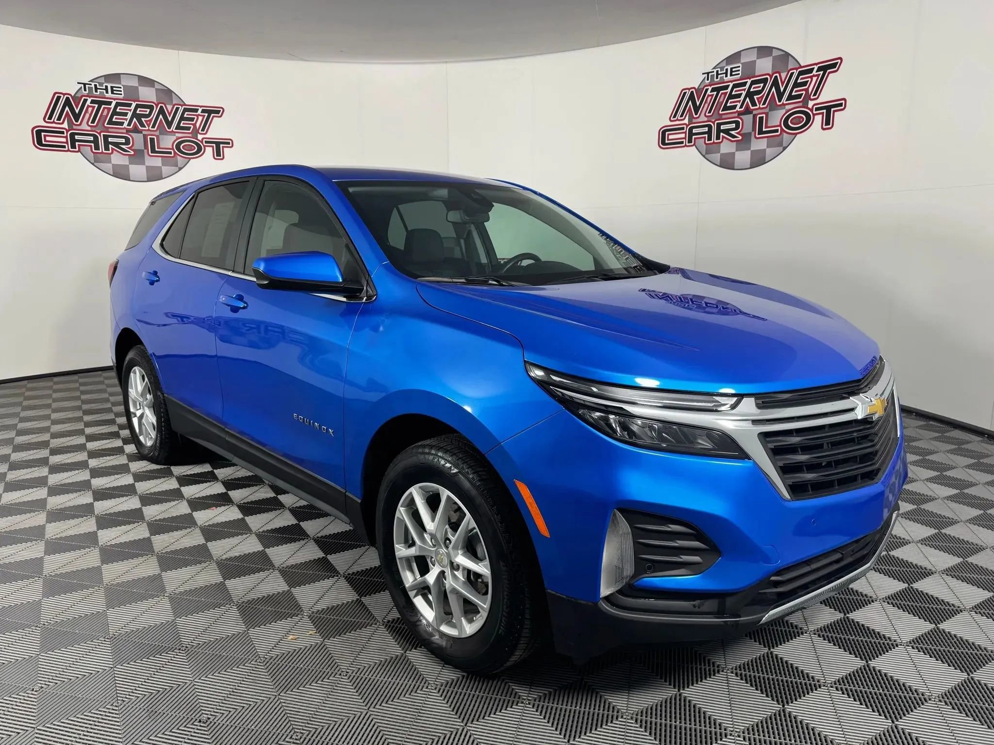 Used 2024 Chevrolet Equinox LT image 9