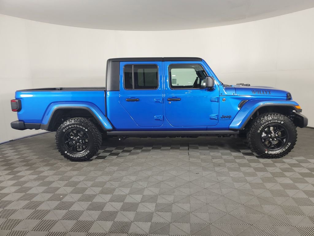 New 2025 Jeep Gladiator Willys image 3