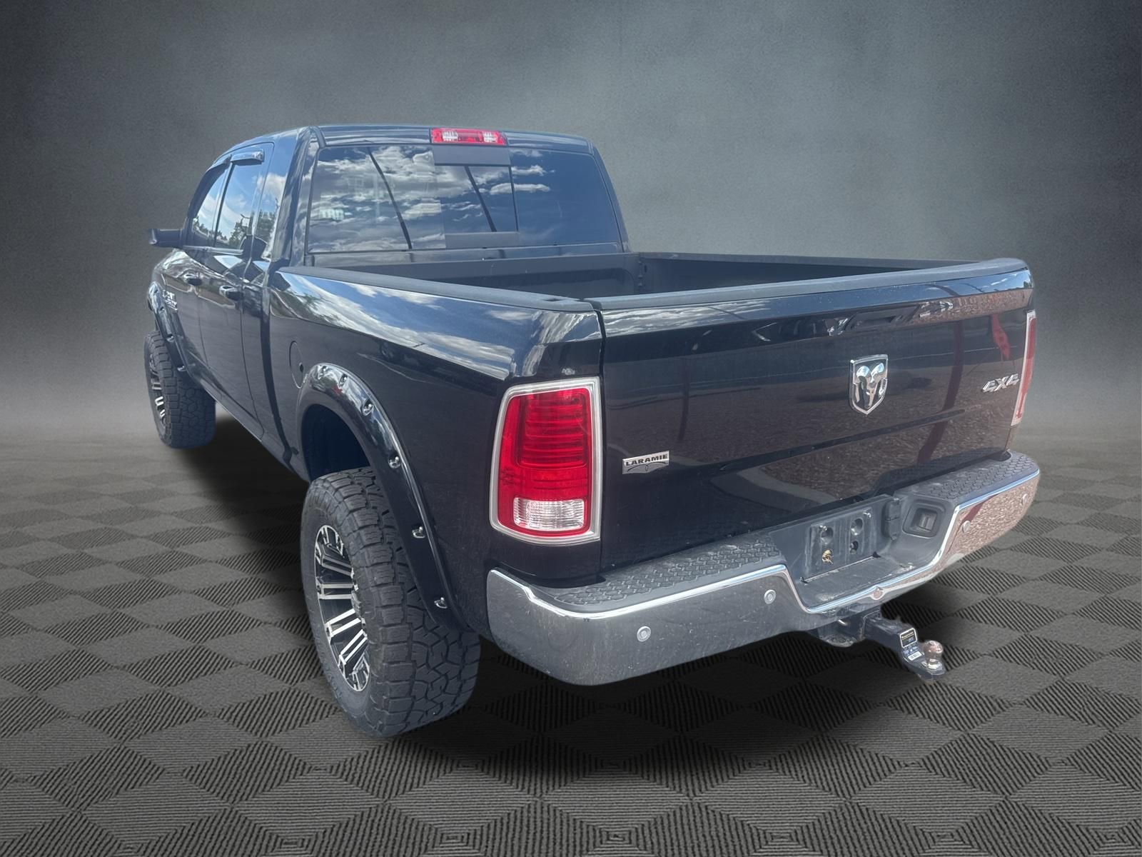 Used 2016 RAM 3500 Laramie image 5