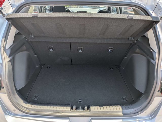 Used 2025 Hyundai Venue SEL FWD image 15
