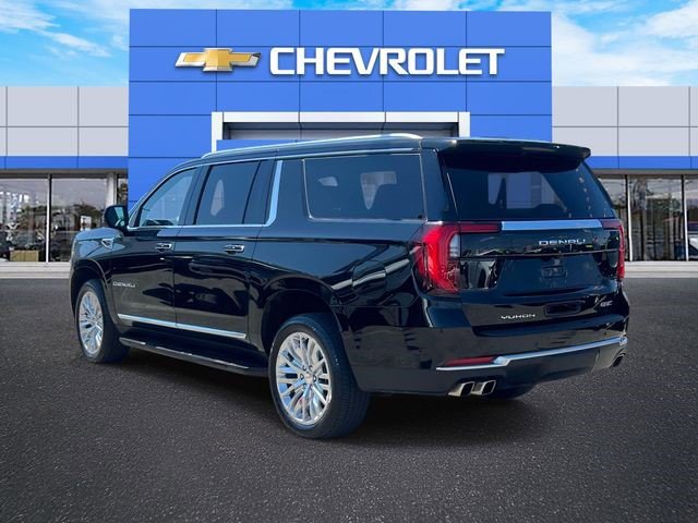 Certified 2025 GMC Yukon XL Denali AWD/4WD image 5