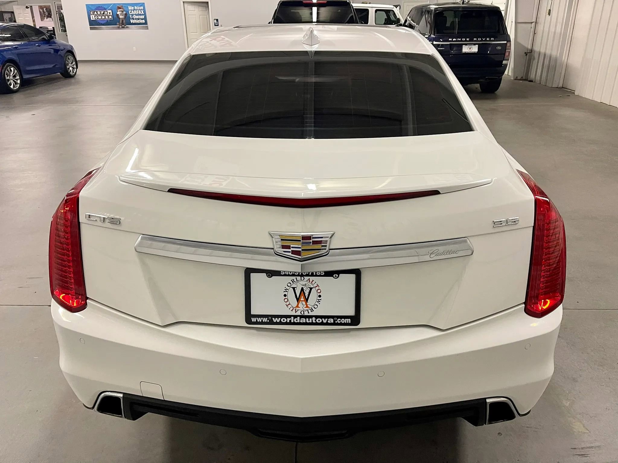 Used 2017 Cadillac CTS Luxury RWD image 7