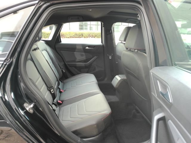 Used 2025 Volkswagen Jetta GLI Autobahn FWD image 26