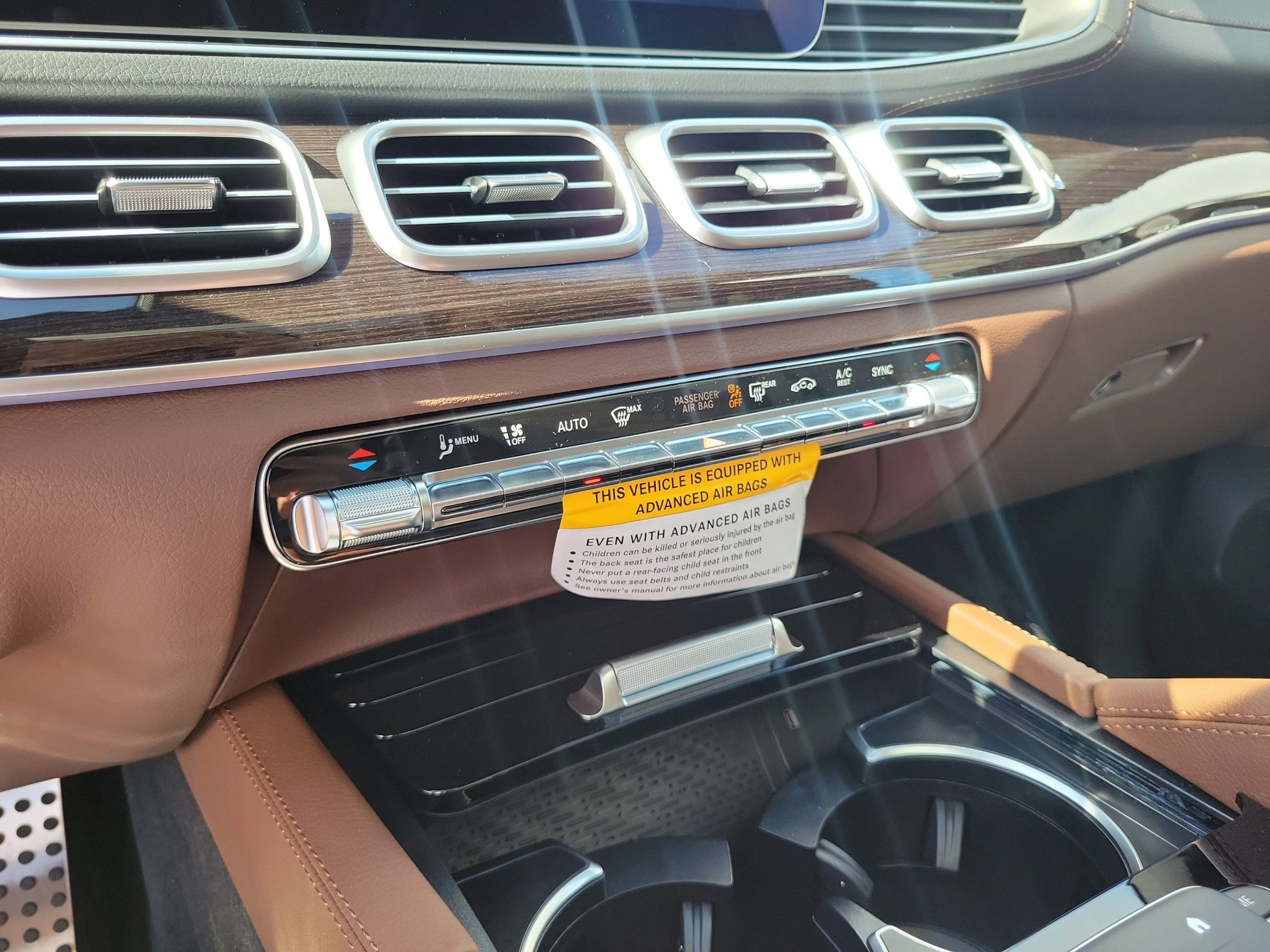 New 2026 Mercedes-Benz GLS 450 4MATIC image 18