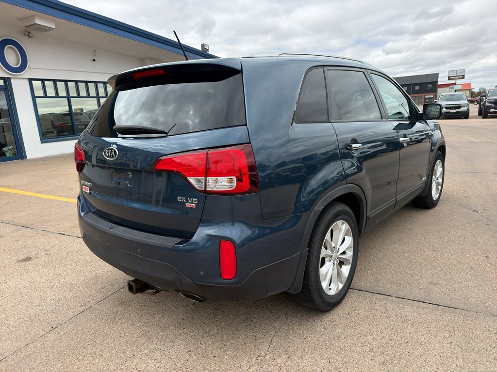Used 2014 Kia Sorento EX w/ EX V6 Touring Package AWD/4WD image 7