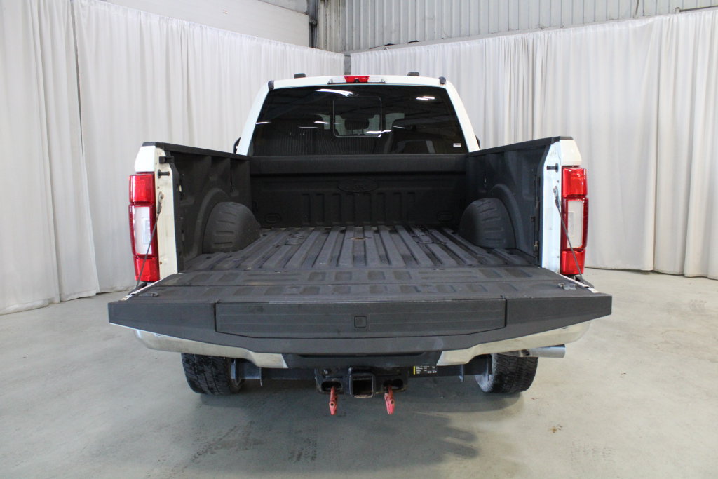 Used 2022 Ford F350 King Ranch w/ King Ranch Ultimate Package AWD/4WD image 32
