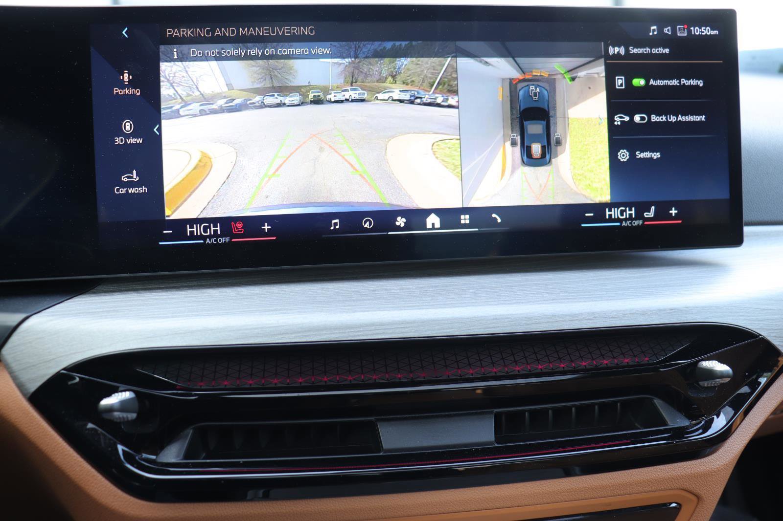 Used 2025 BMW 430i Coupe w/ Convenience Package image 27