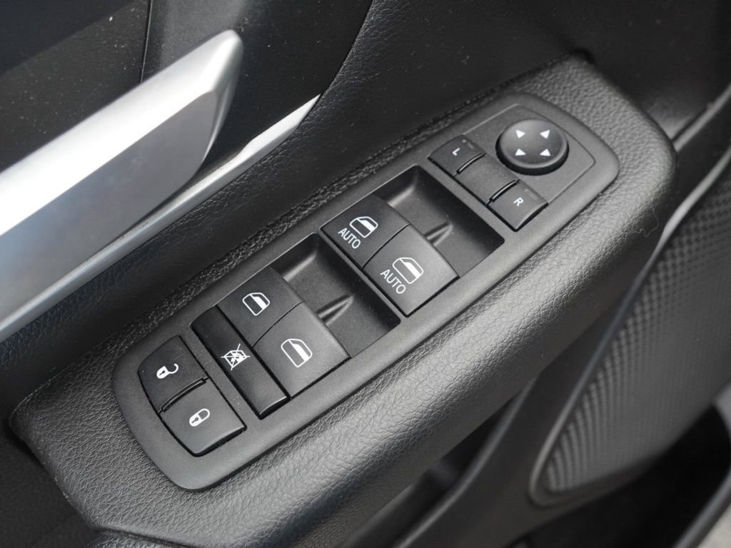 Used 2023 RAM 1500 Big Horn image 13