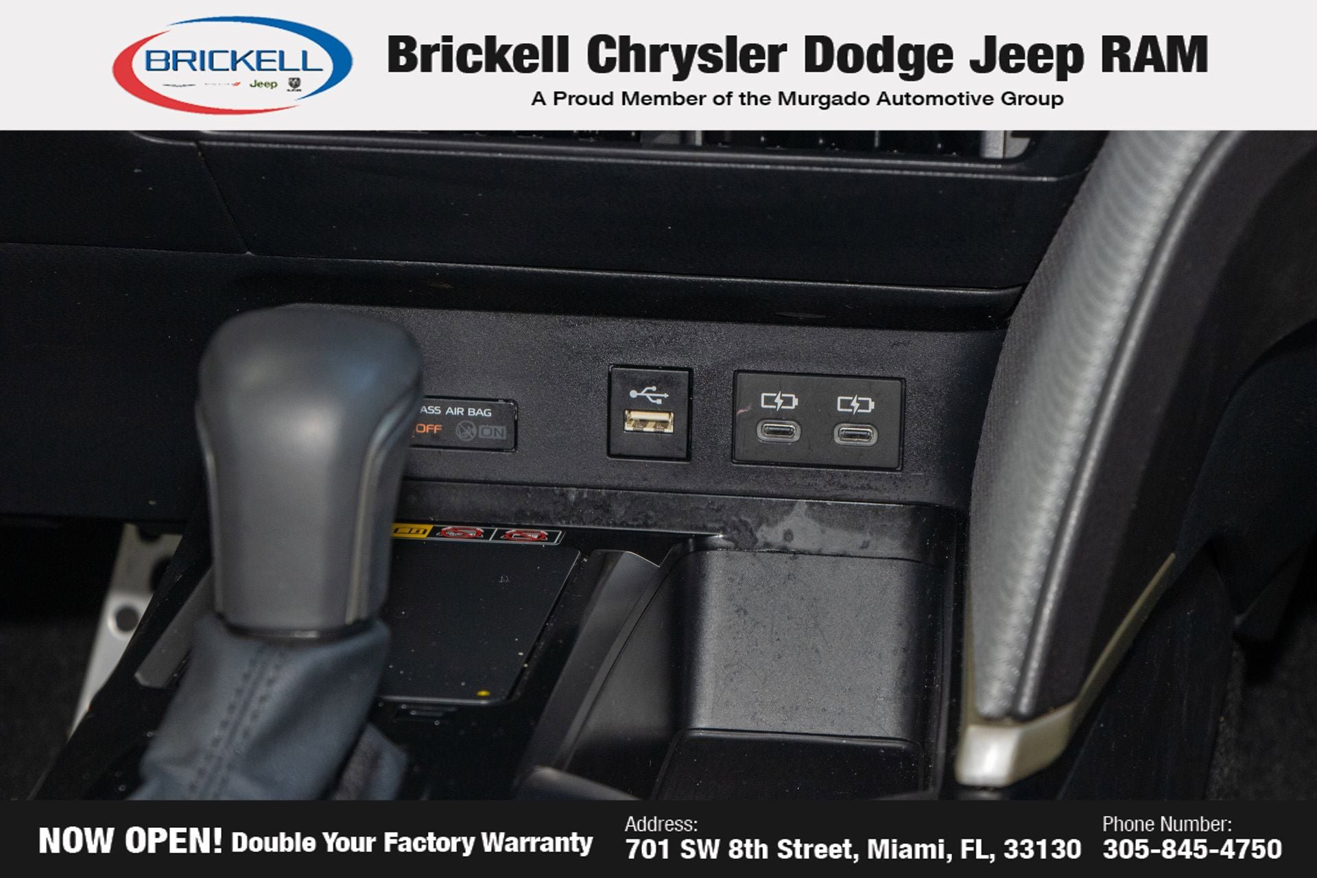 Used 2025 Toyota Camry SE FWD image 23