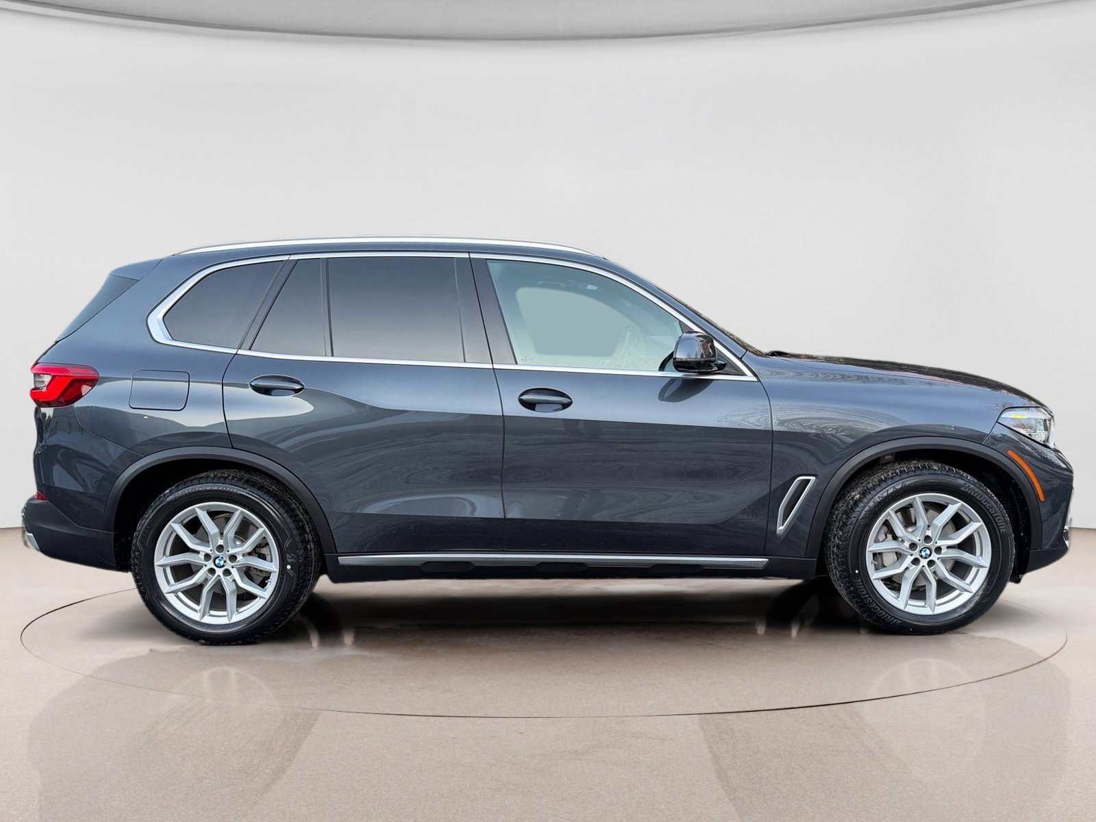 Used 2019 BMW X5 xDrive40i w/ Convenience Package AWD/4WD image 7