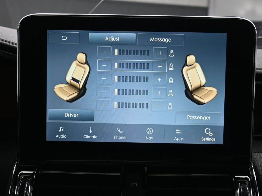 Used 2020 Lincoln Navigator Reserve w/ Luxury Package image 36