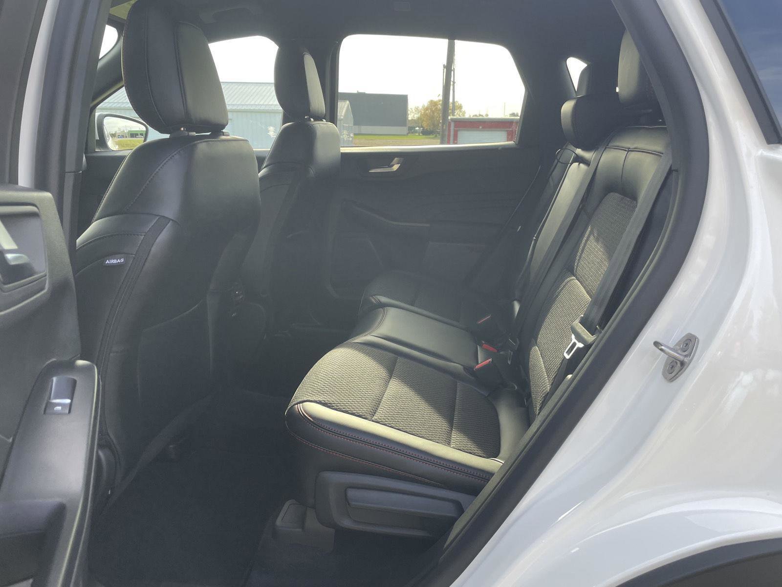 New 2026 Ford Escape ST-Line Select w/ Tech Pack #1 AWD/4WD image 24