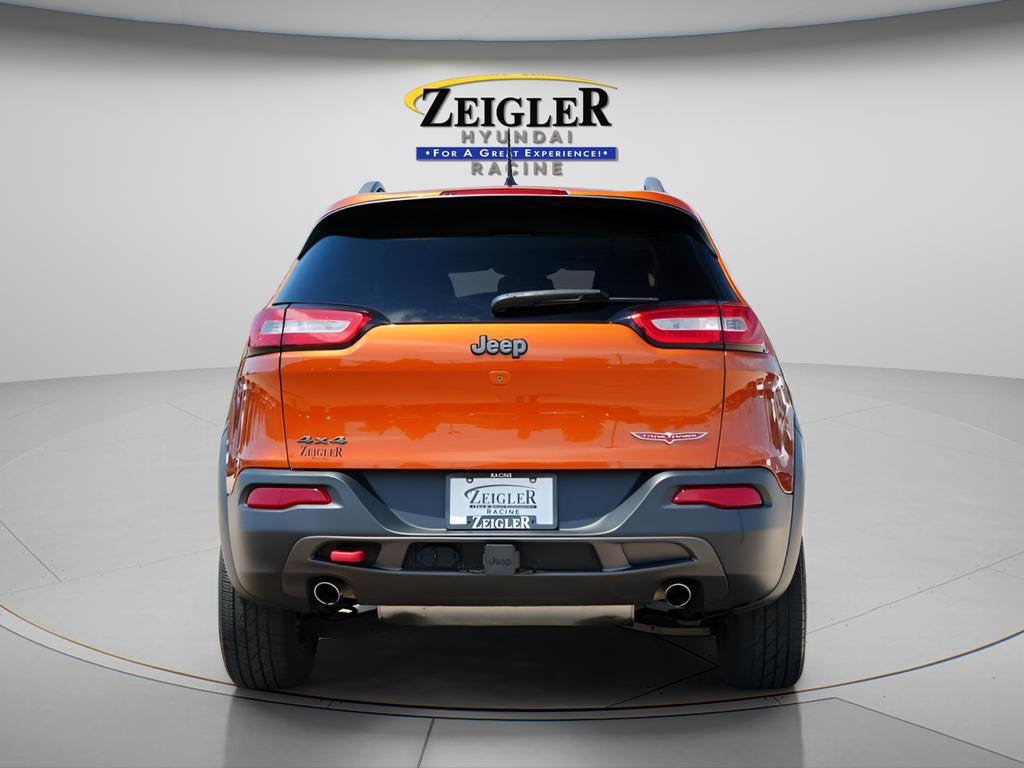 Used 2015 Jeep Cherokee Trailhawk w/ Comfort/Convenience Group AWD/4WD image 6