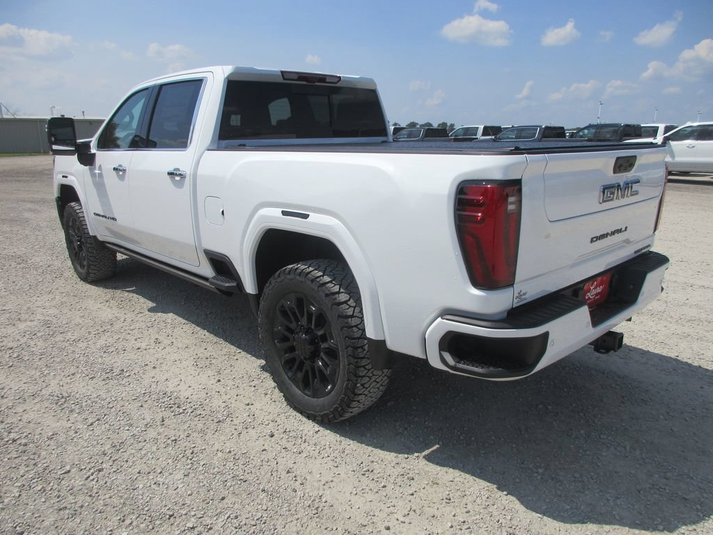 New 2026 GMC Sierra 2500 Denali Ultimate AWD/4WD image 11