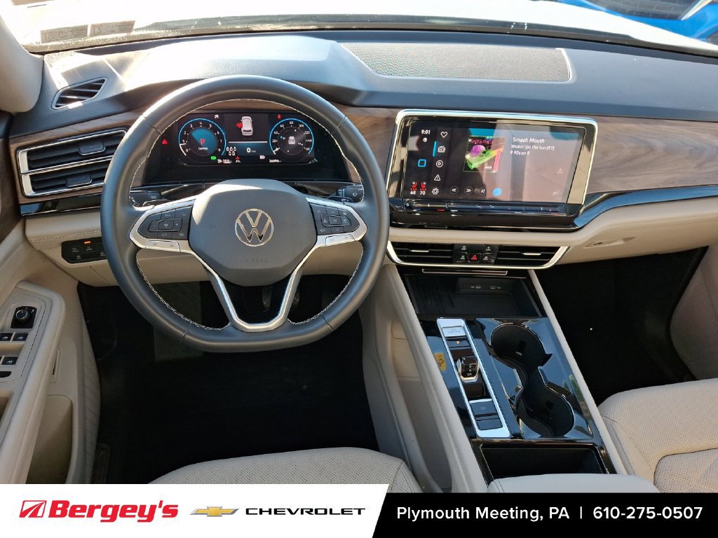 Used 2026 Volkswagen Atlas SE FWD image 15