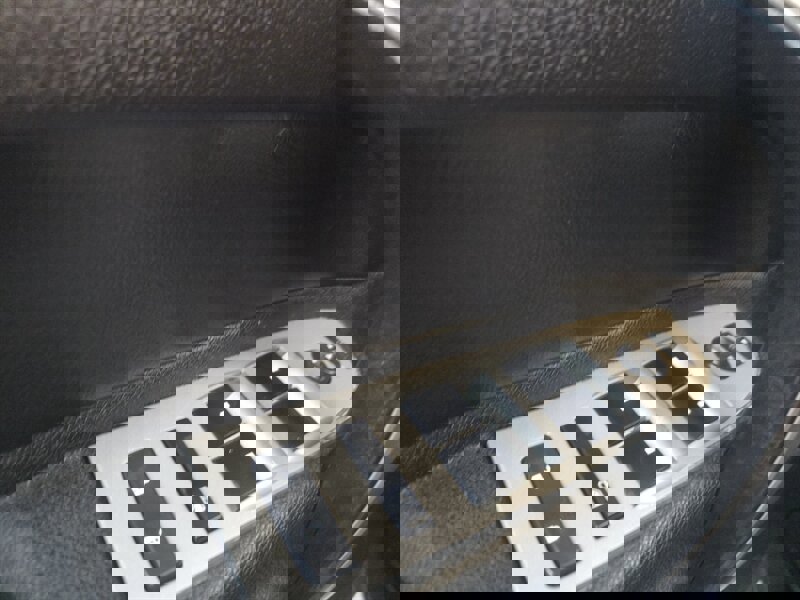 Used 2010 Chevrolet Silverado 1500 LT w/ Power Pack Plus image 18