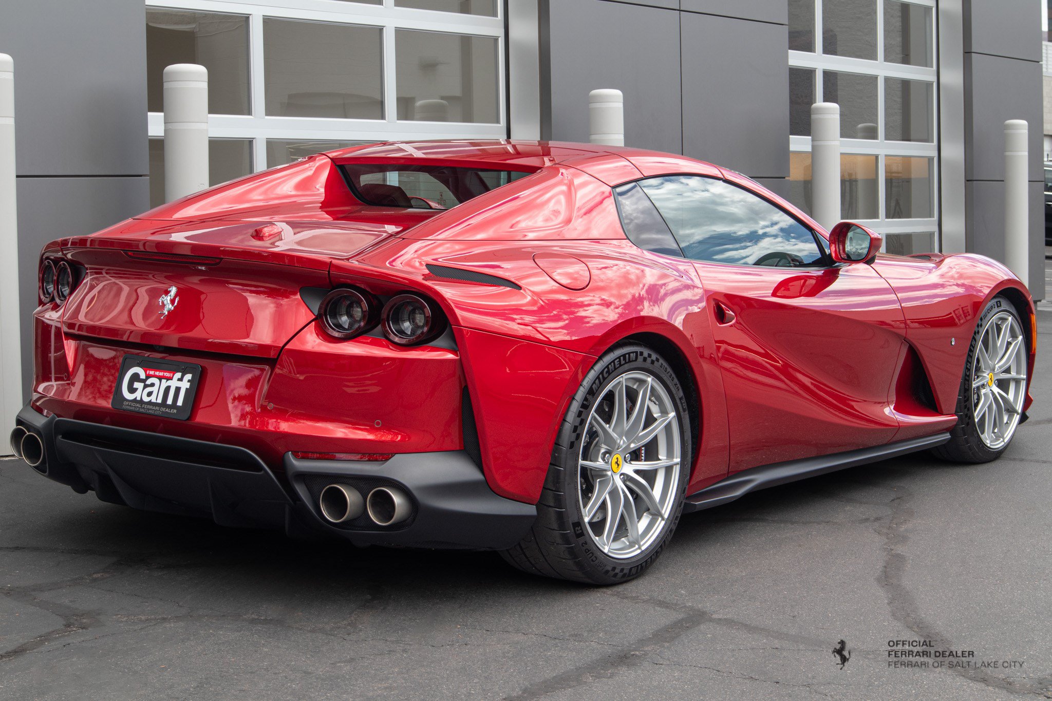 Used 2021 Ferrari 812 GTS RWD image 6
