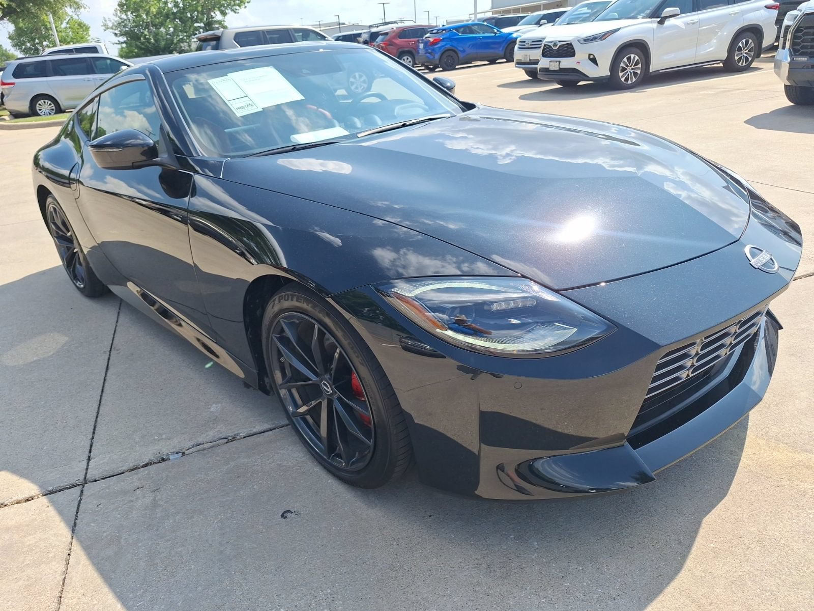 Used 2024 Nissan Z Performance w/ Floor Mat Package RWD image 8